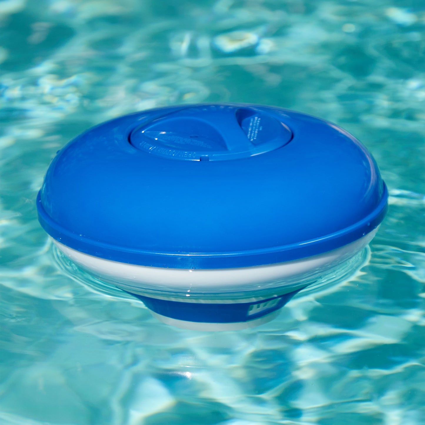 Intex 8' Round Cover for Above Ground Pools with 7" Floating Chlorine Dispenser