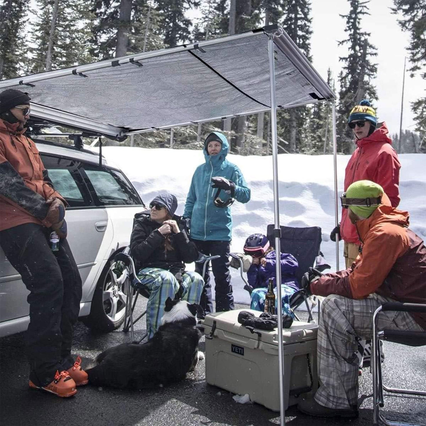 Yakima OverNOut 4.5' Lightweight Roof Mounted Awning w/Included SKS Lock, Small