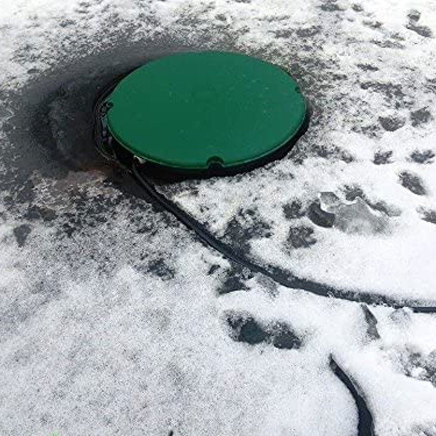 Farm Innovators Cast Aluminum 200W All Pond Floating De-Icer Heater (2 Pack)