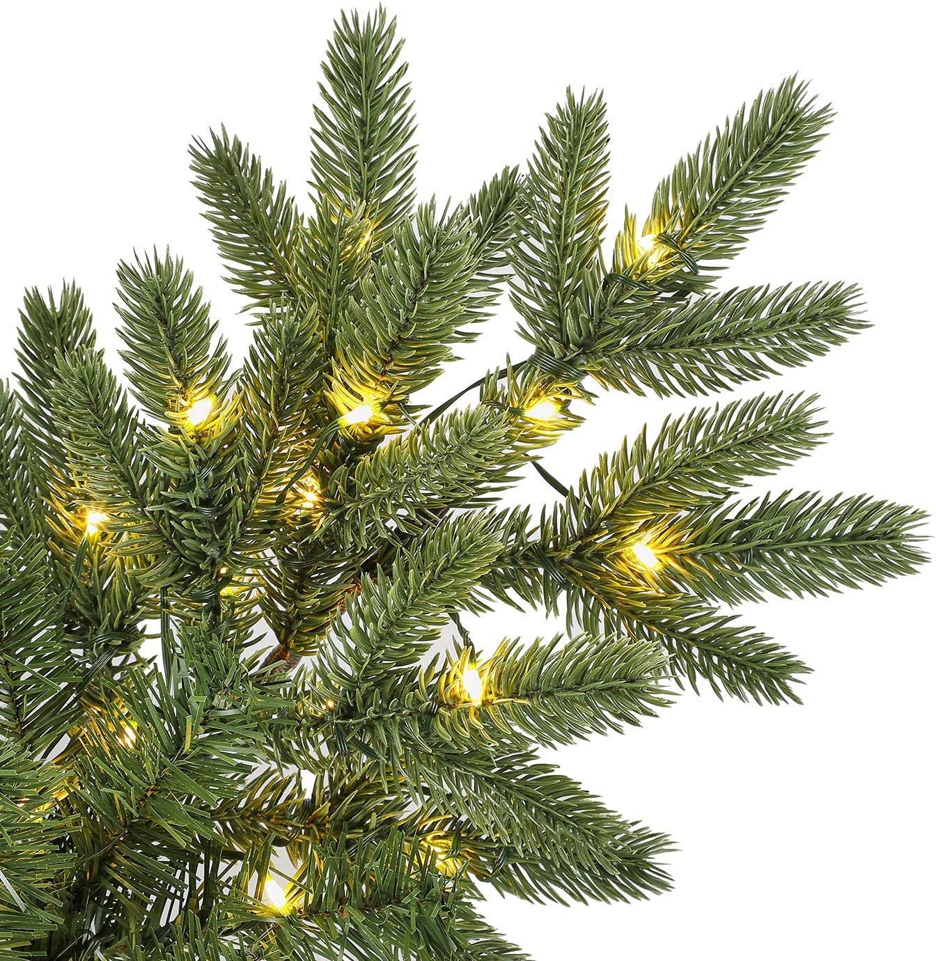 Home Heritage Virginia Fir 7.5 Ft Artificial Christmas Tree, Prelit w/ 700 LEDs