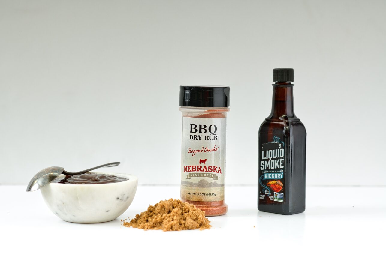 BBQ Dry Rub | 5 oz. Bottle | Big, Bold BBQ Flavor | Hickory Seasoning | Made in Holdrege, NE | Nebraska Star Beef