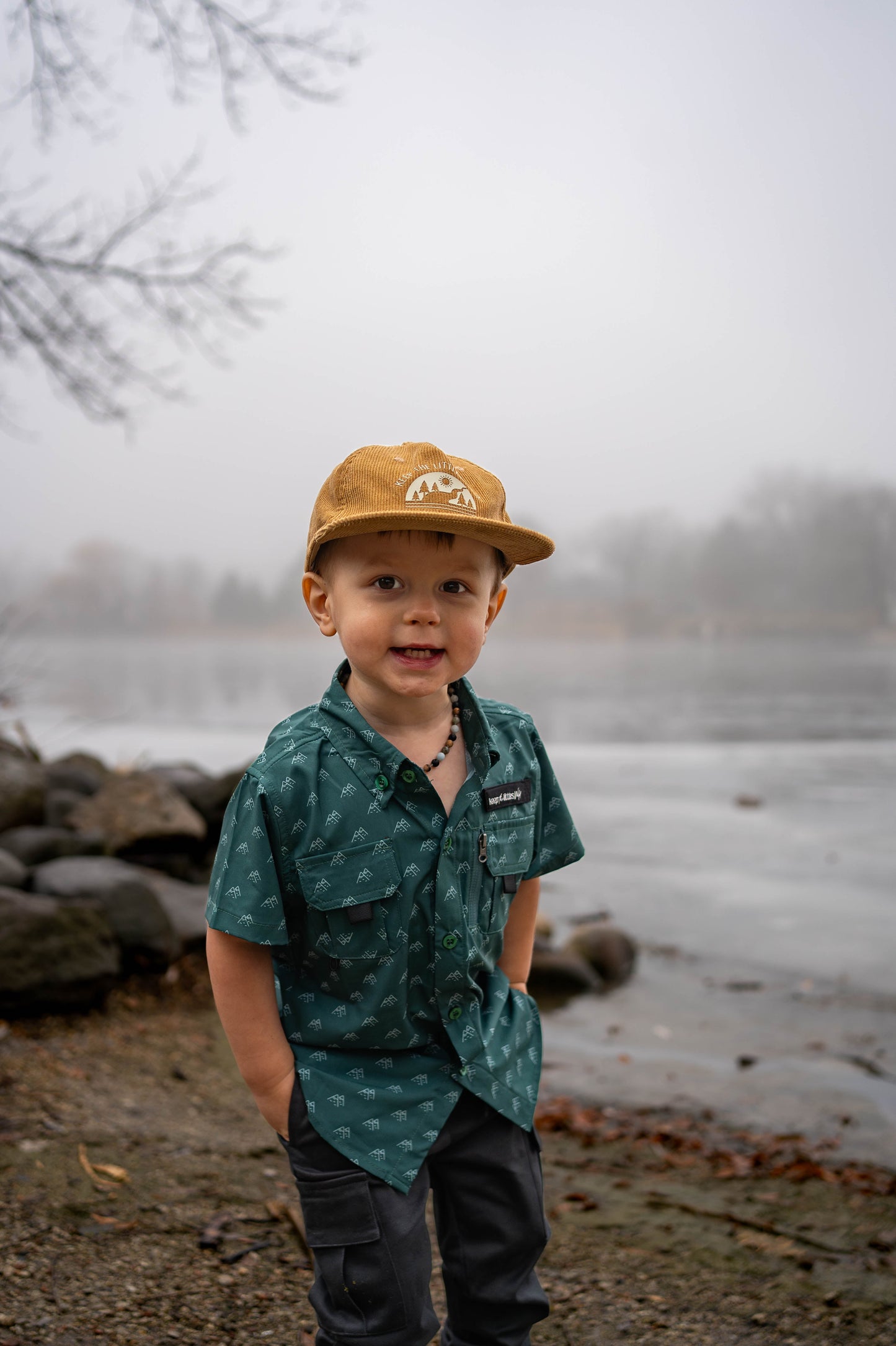 Fishing shirt button up- green mountains