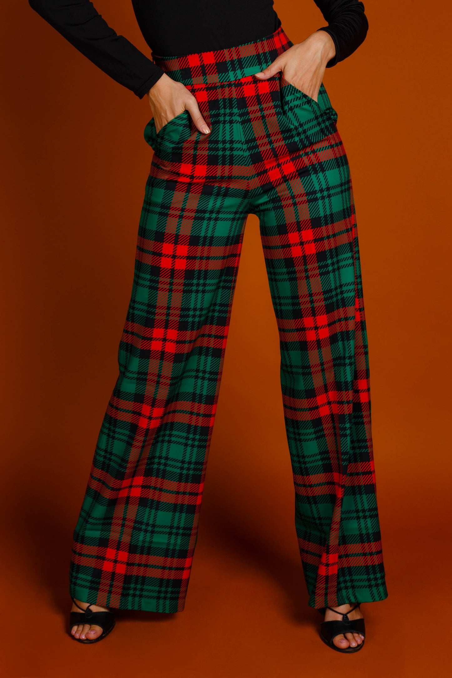 The Lincoln Log Love Lady | Women's Green Plaid Christmas Suit