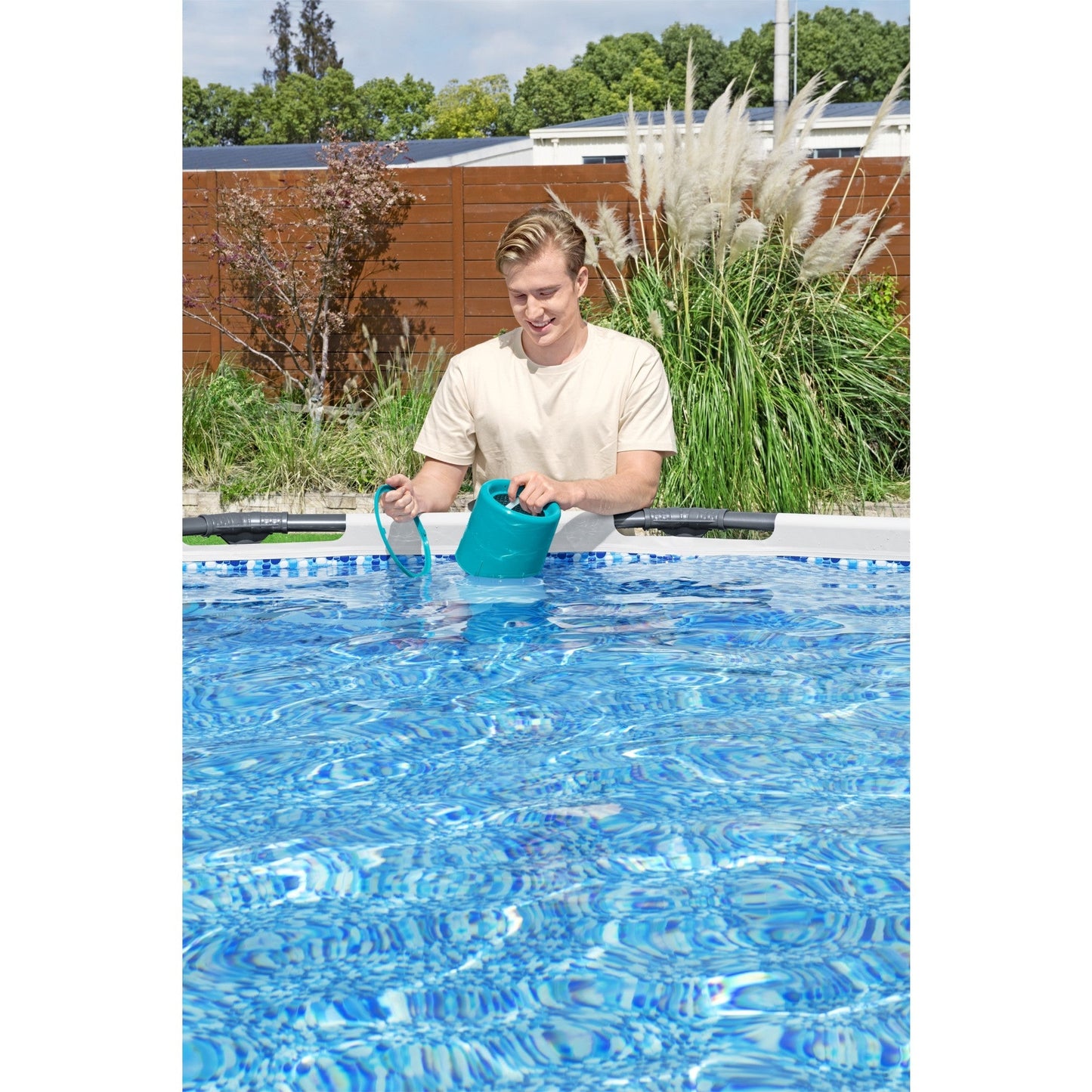Bestway 58233E 800 GPH Above Ground Swimming Pool Surface Skimmer Debris Cleaner