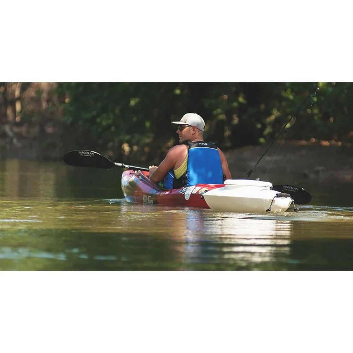 CreekKooler 30 Qt Floating Insulated Beverage Kayak White Cooler w/ 8' Rope