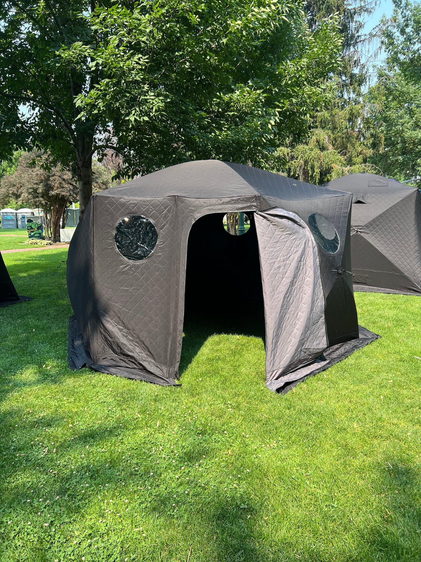 Portable Outdoor Sauna - Dome Tent - 8 People - Starter Package