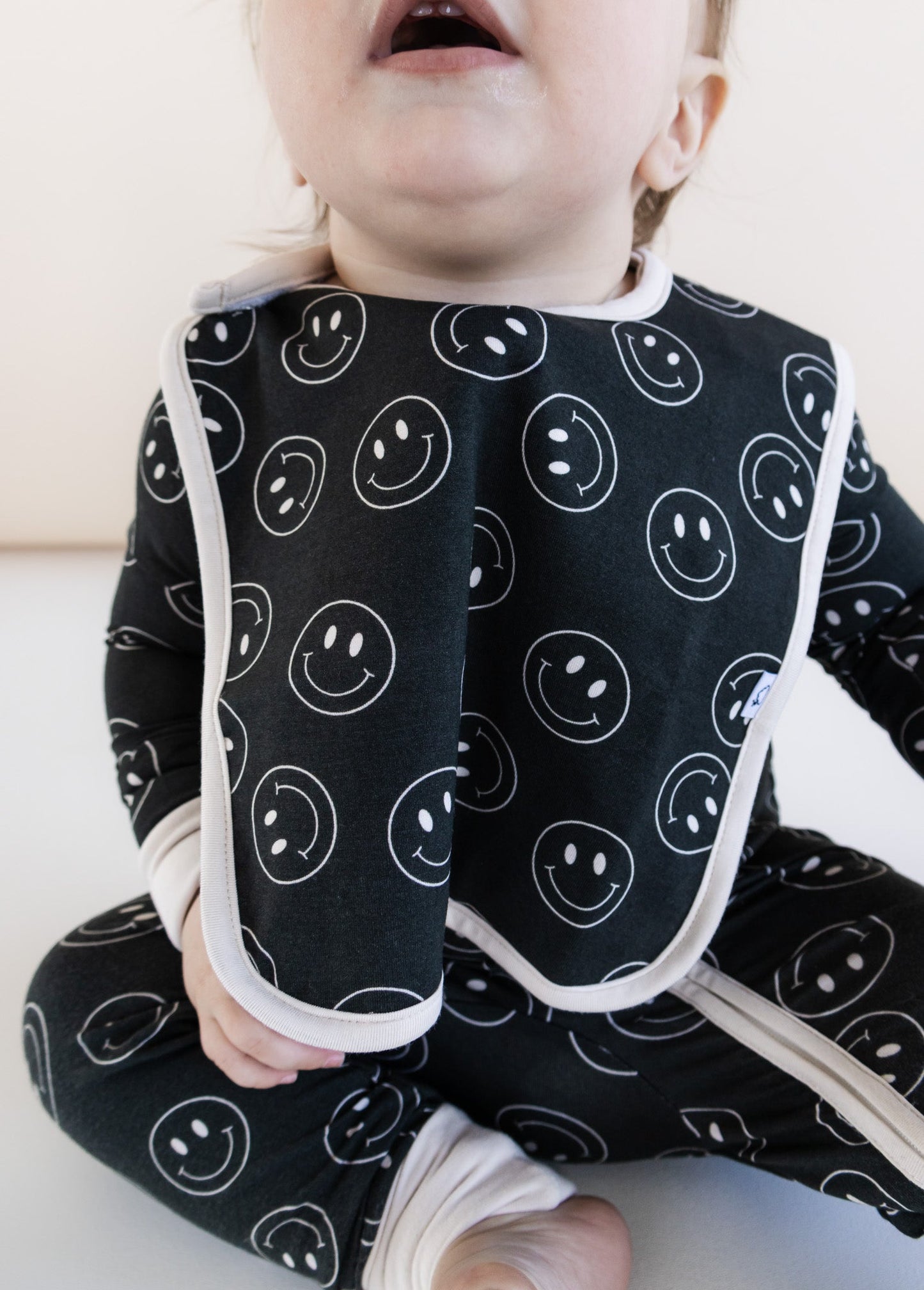 MIDNIGHT SMILES DREAM BABY BIB