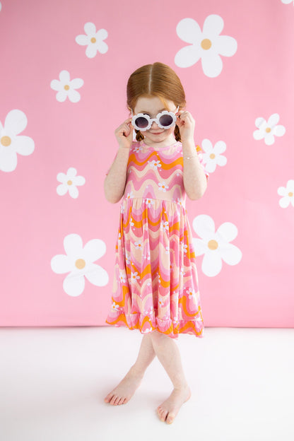 GROOVY FLORAL DREAM RUFFLE DRESS