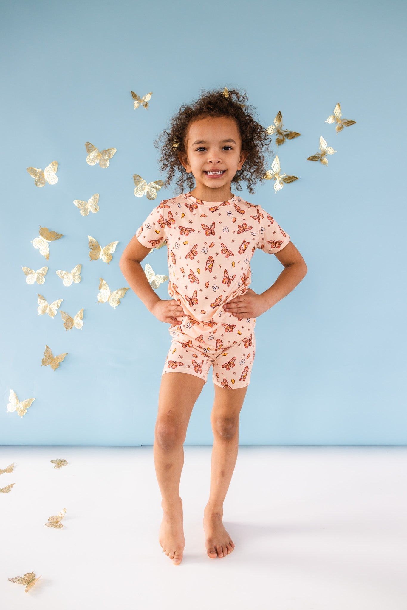 CHASING BUTTERFLIES DREAM SHORT SET