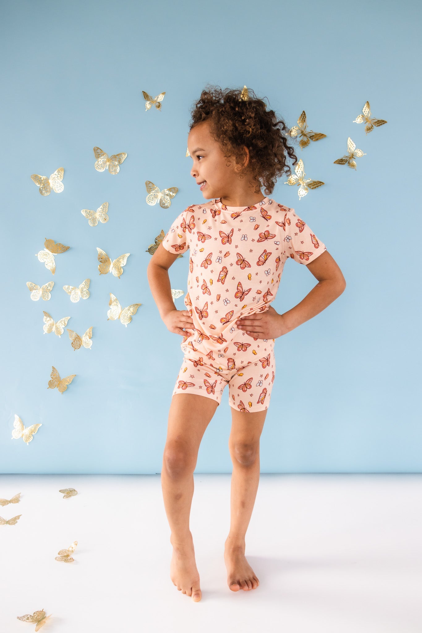 CHASING BUTTERFLIES DREAM SHORT SET