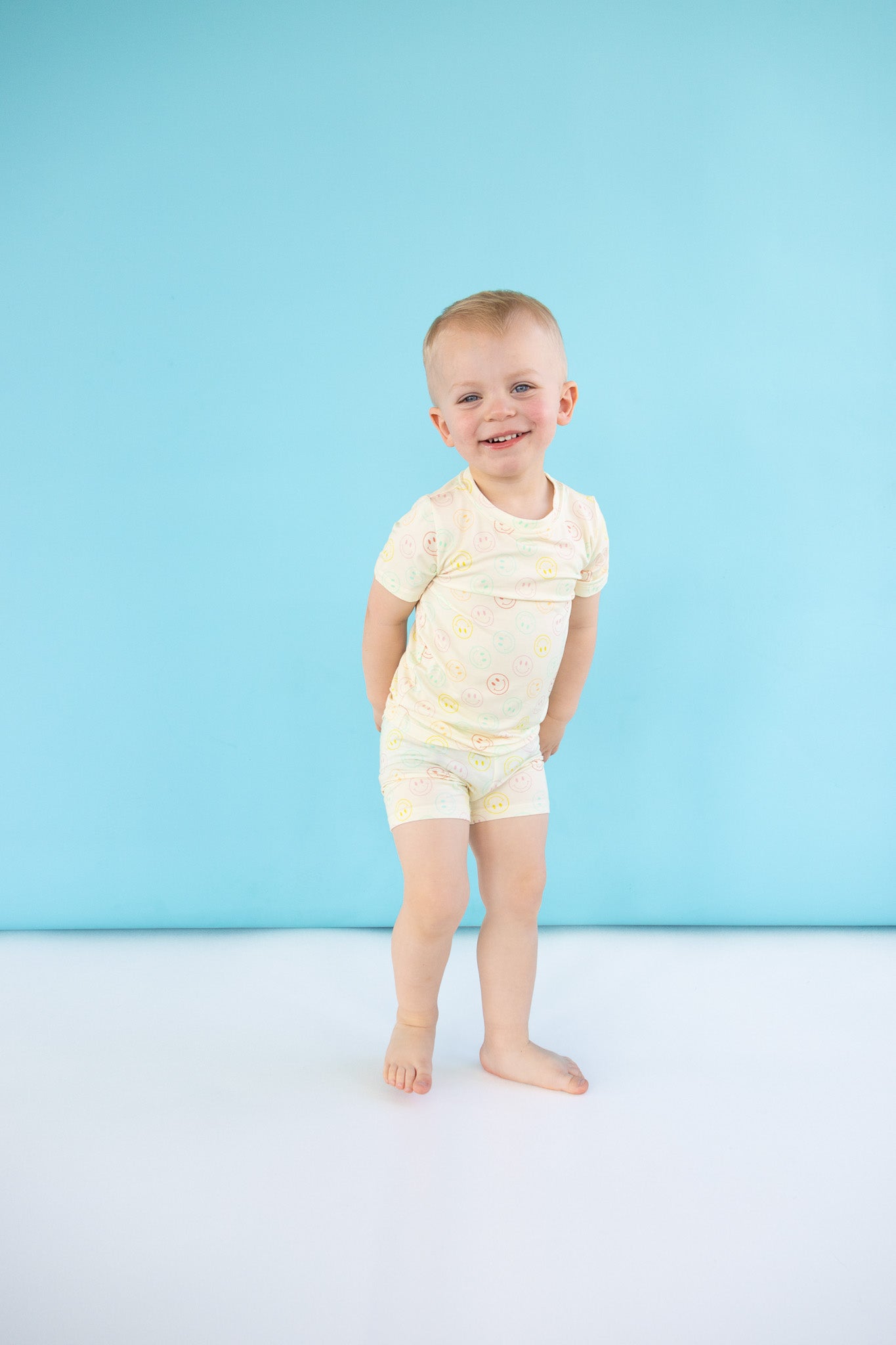 PASTEL SMILES DREAM SHORT SET