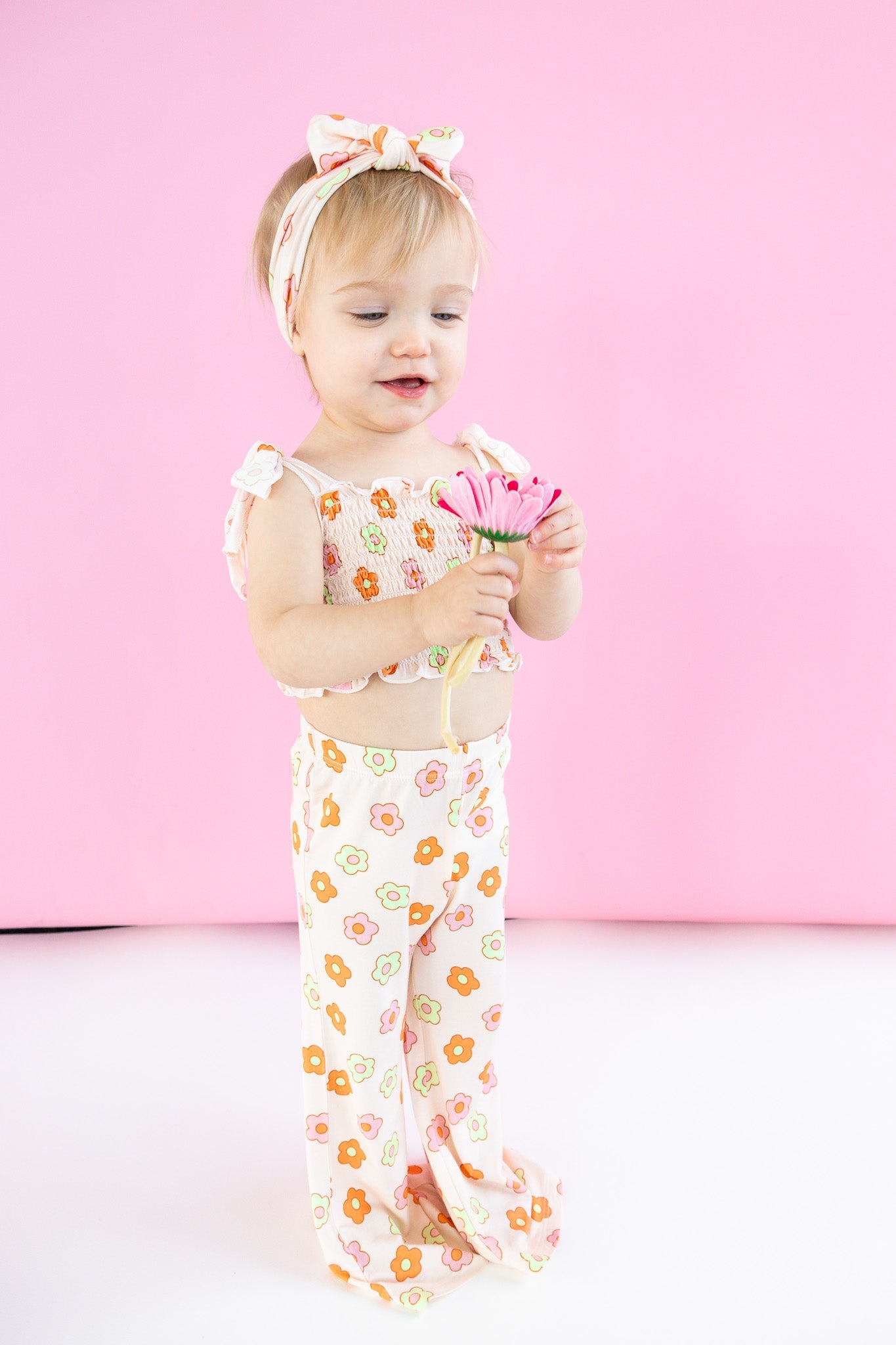 FEELIN' FLOWERFUL DREAM SMOCKED FLARE SET