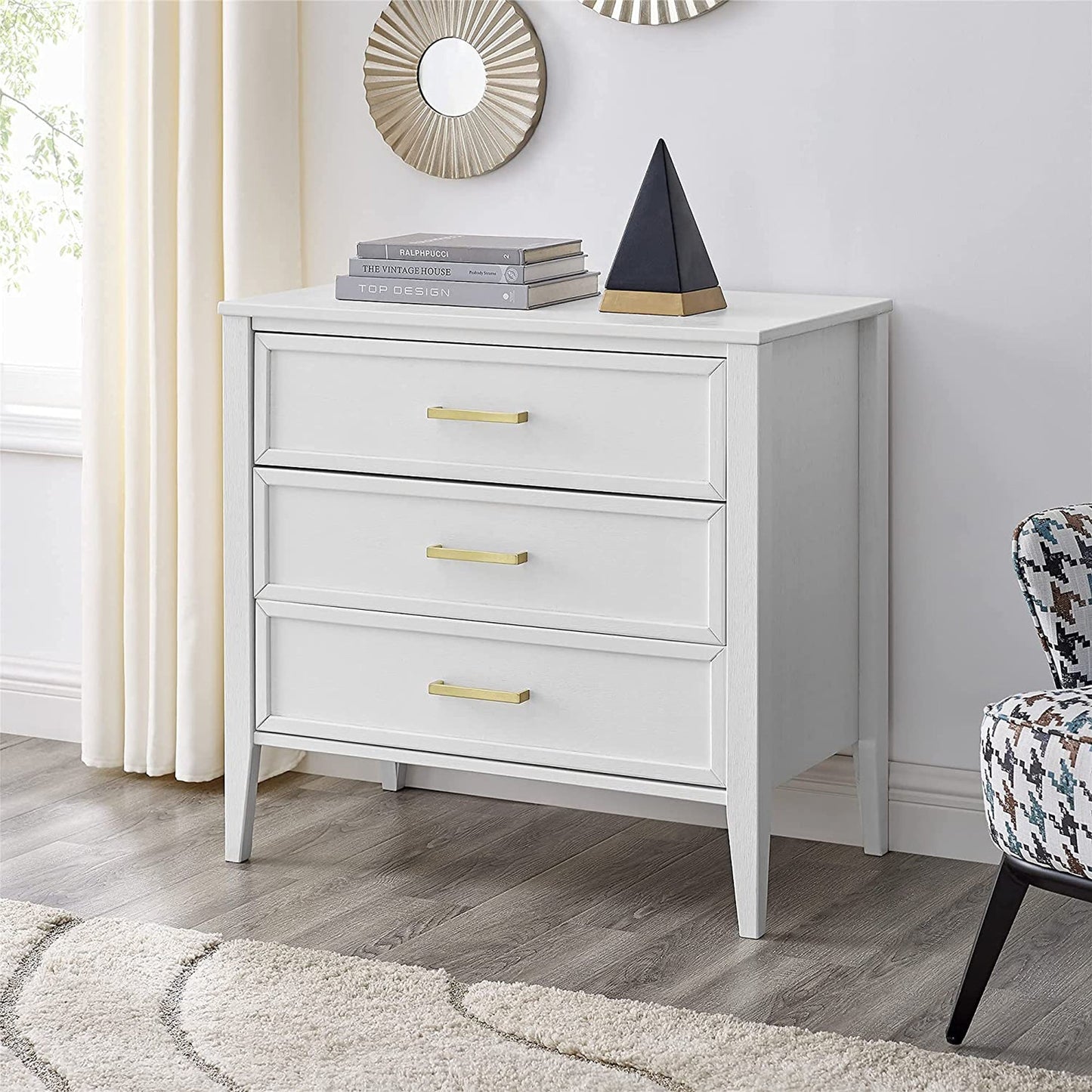 MUSEHOMEINC Solid Wooden Mid Century Design 3 Drawer Dresser Chest of Drawers