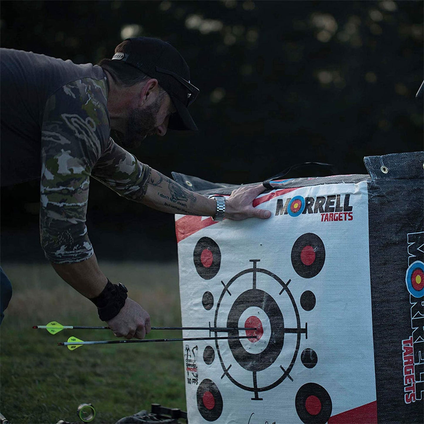 Morrell Outdoor Field Point Archery Bag Target w/ Bow Shooting Stand and Storage