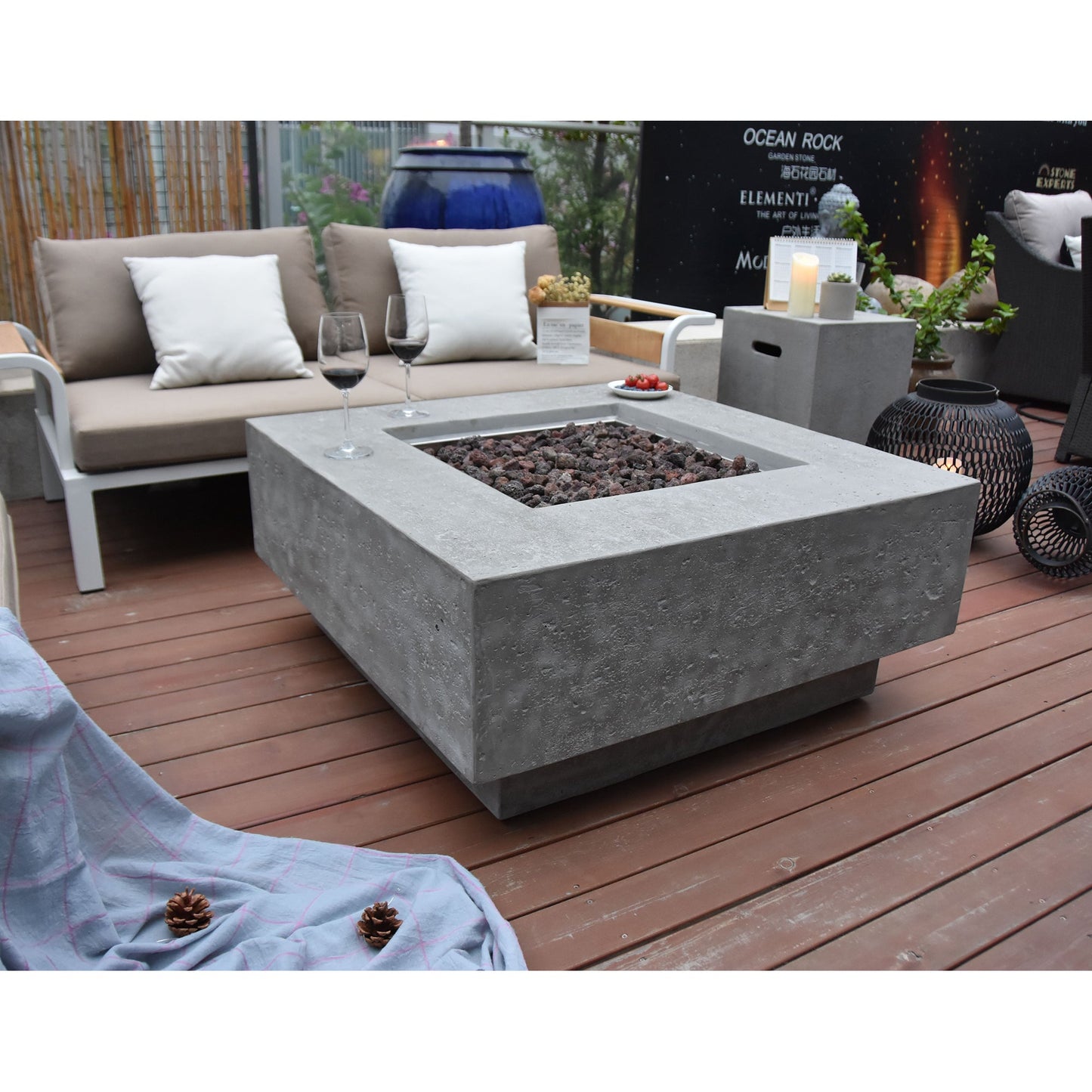 Elementi Manhattan 36" Concrete Outdoor 45,000 BTU Liquid Propane Fire Pit Table
