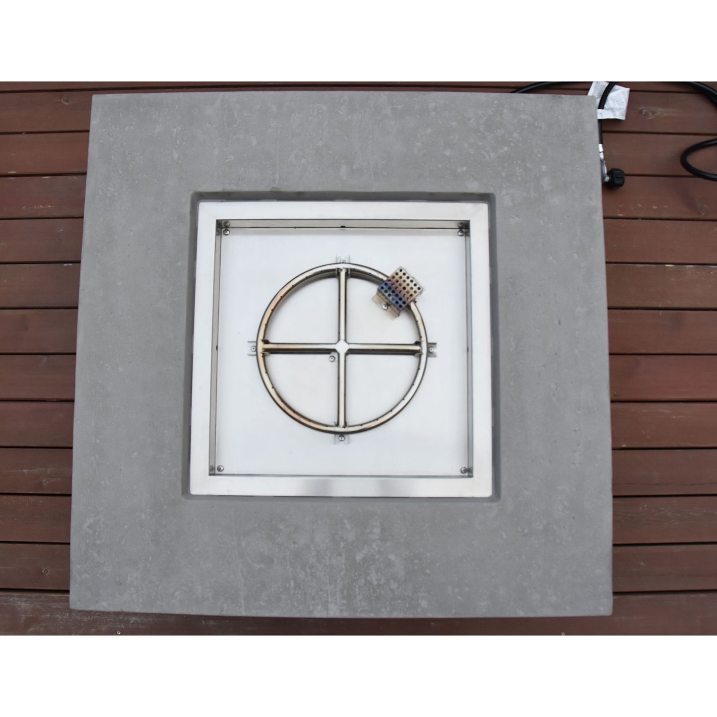 Elementi Manhattan 36" Concrete Outdoor 45,000 BTU Liquid Propane Fire Pit Table