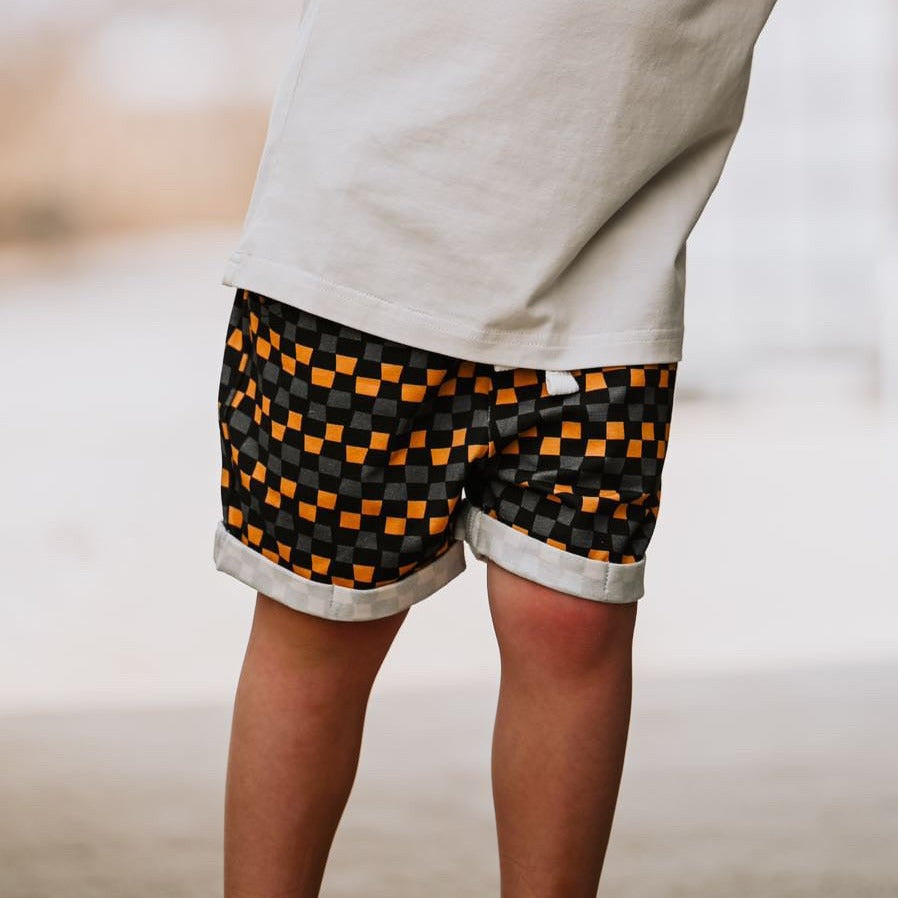 CHECK 'YA LATER SHORTS - BLACK/GOLD