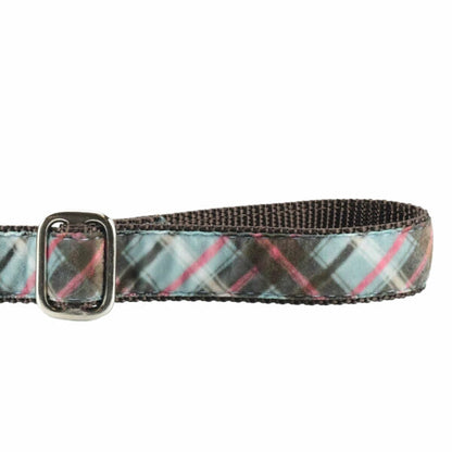 Jane’s Shirt Winter Plaid Velvet Dog Leash