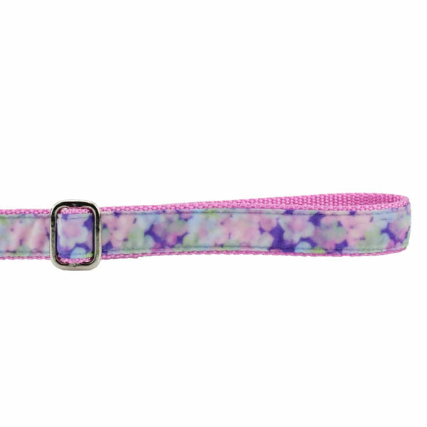 Hydrangea Velvet Dog Leash