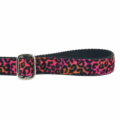 Wild Kitty Pink Velvet Dog Leash