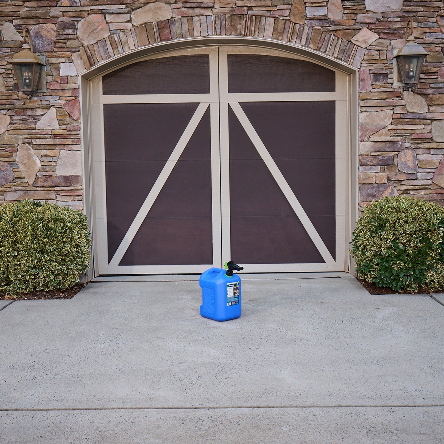 Scepter SmartControl Dual Handle Kerosene Can Container Jug, 5 Gal/18.9L, Blue