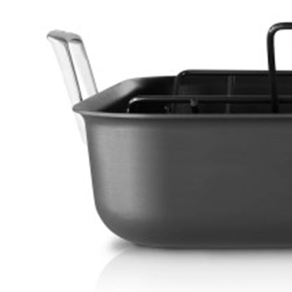 Calphalon Premier 16 Inch Hard Anodized Nonstick Roasting Pan with Elevated Rack