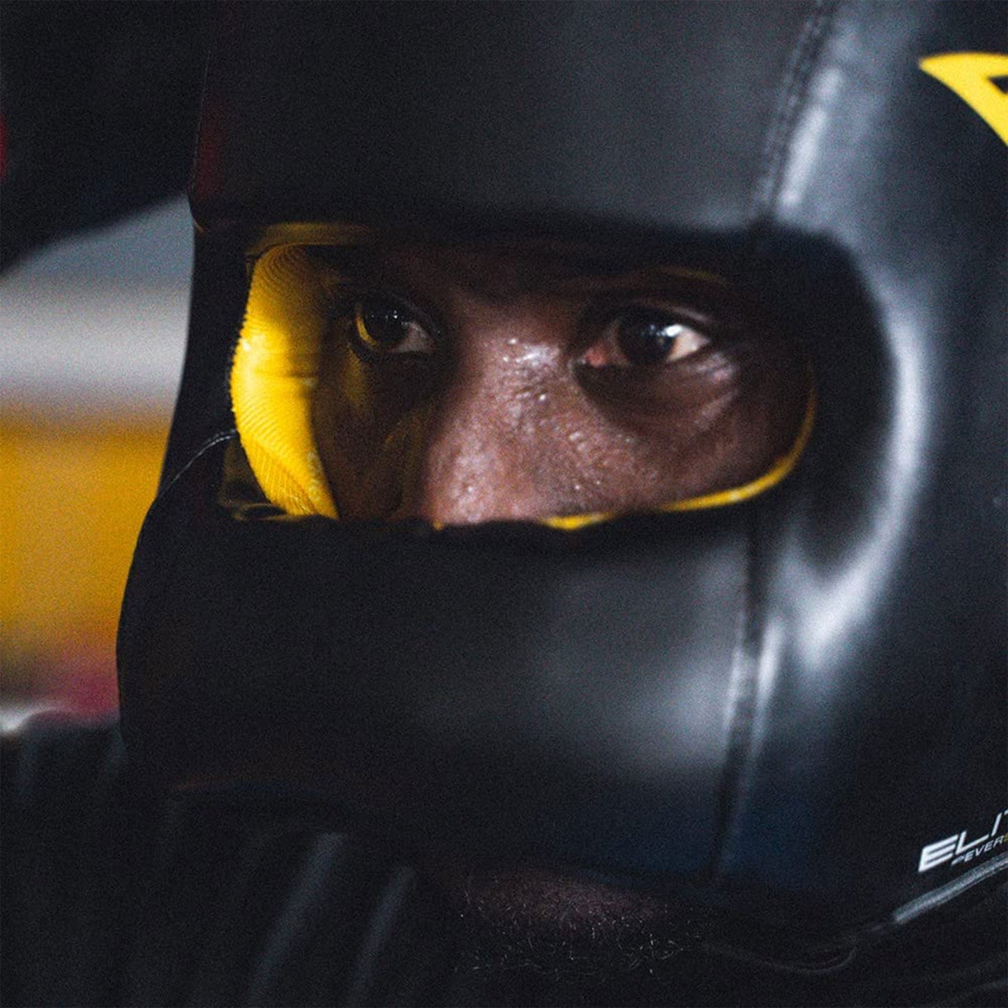 Everlast Elite Synthetic Leather Padded Headgear for Training, Large/X-Large