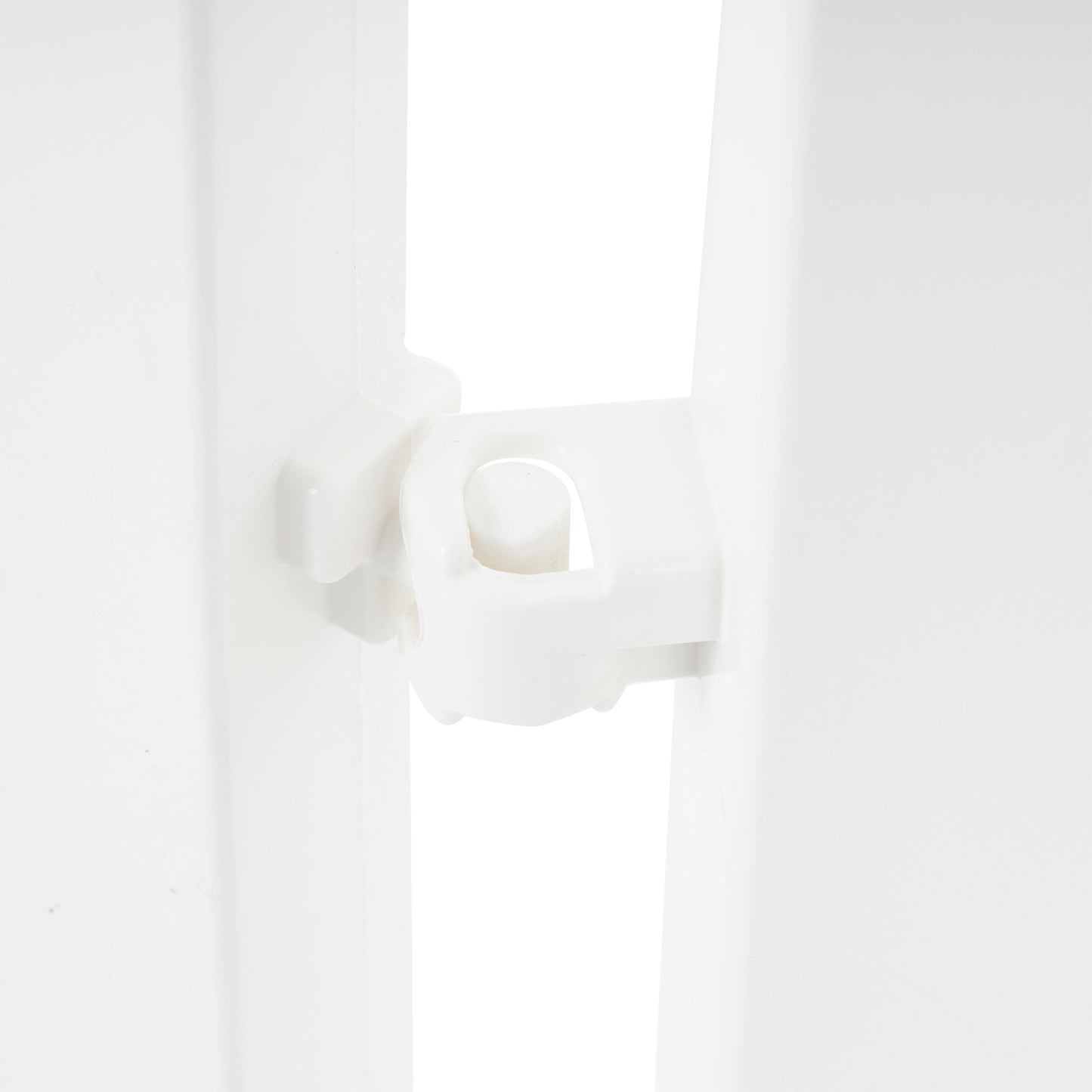 Suncast Grand View 14.5 x 24 Inch Yard Garden Border Fence Panel, White (4 Pack)