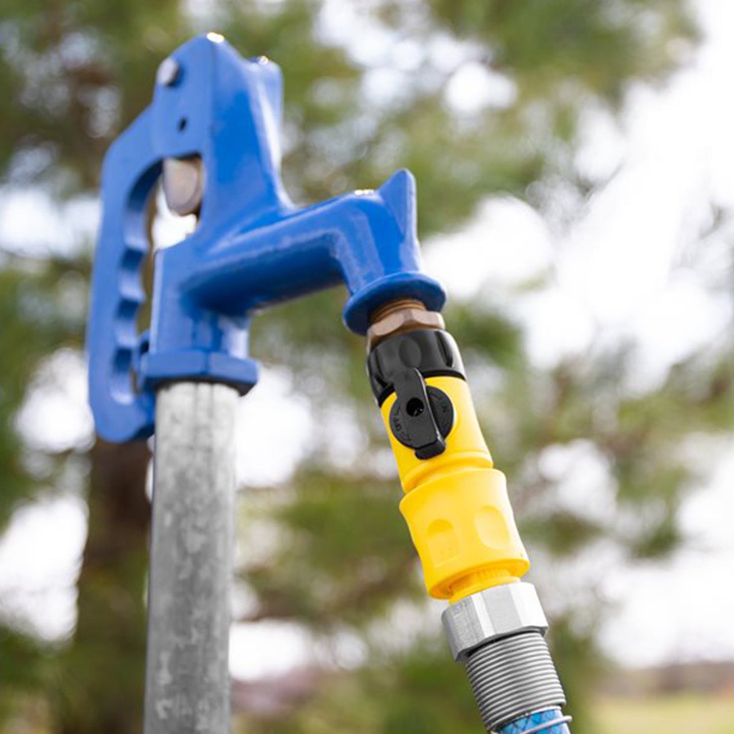 Camco TastePURE 25 Foot No Kink Heavy Duty PVC Premium Drinking Water Hose, Blue