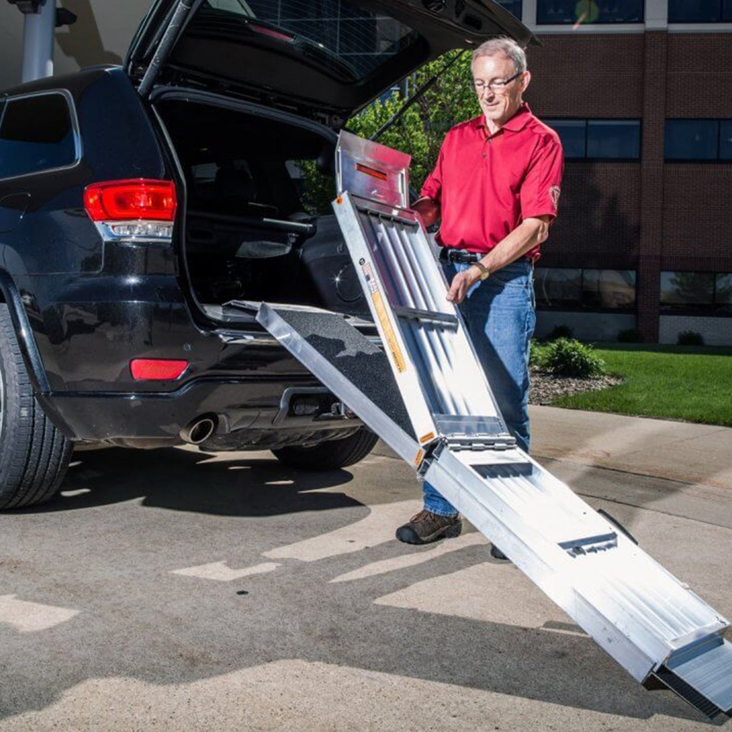 EZ-ACCESS SUITCASE 5 Foot TRIFOLD Portable Ramp with Surface That Resists Slips