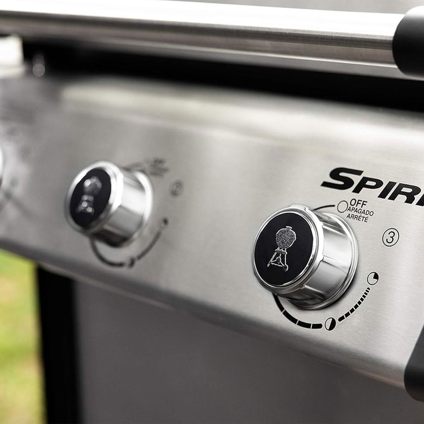 Weber Spirit 32,000 BTU Stainless Steel 3 Burner Natural Gas Grill (Damaged)