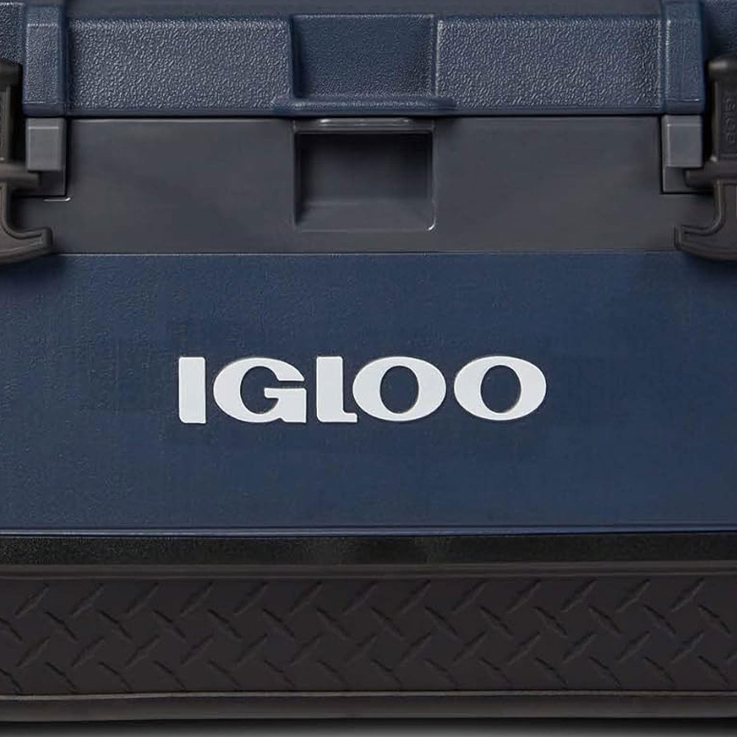 Igloo BMX 72 Quart Ice Chest Cooler with Cool Riser Technology, Rugged Blue
