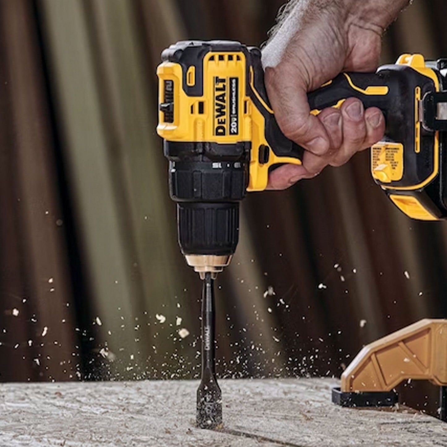 DeWalt ATOMIC 20 Volt 0.5 Inch Brushless Motor Drill Driver Kit Hand Tool Set