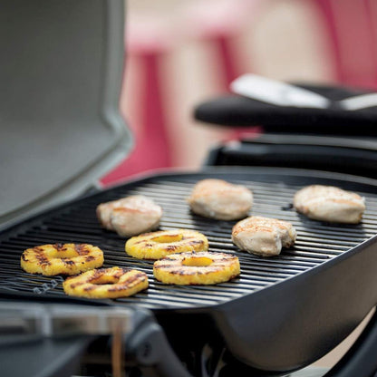 Weber Q 2200 Aluminum Portable 12,000 BTU Liquid Propane Gas Grill w/Thermometer