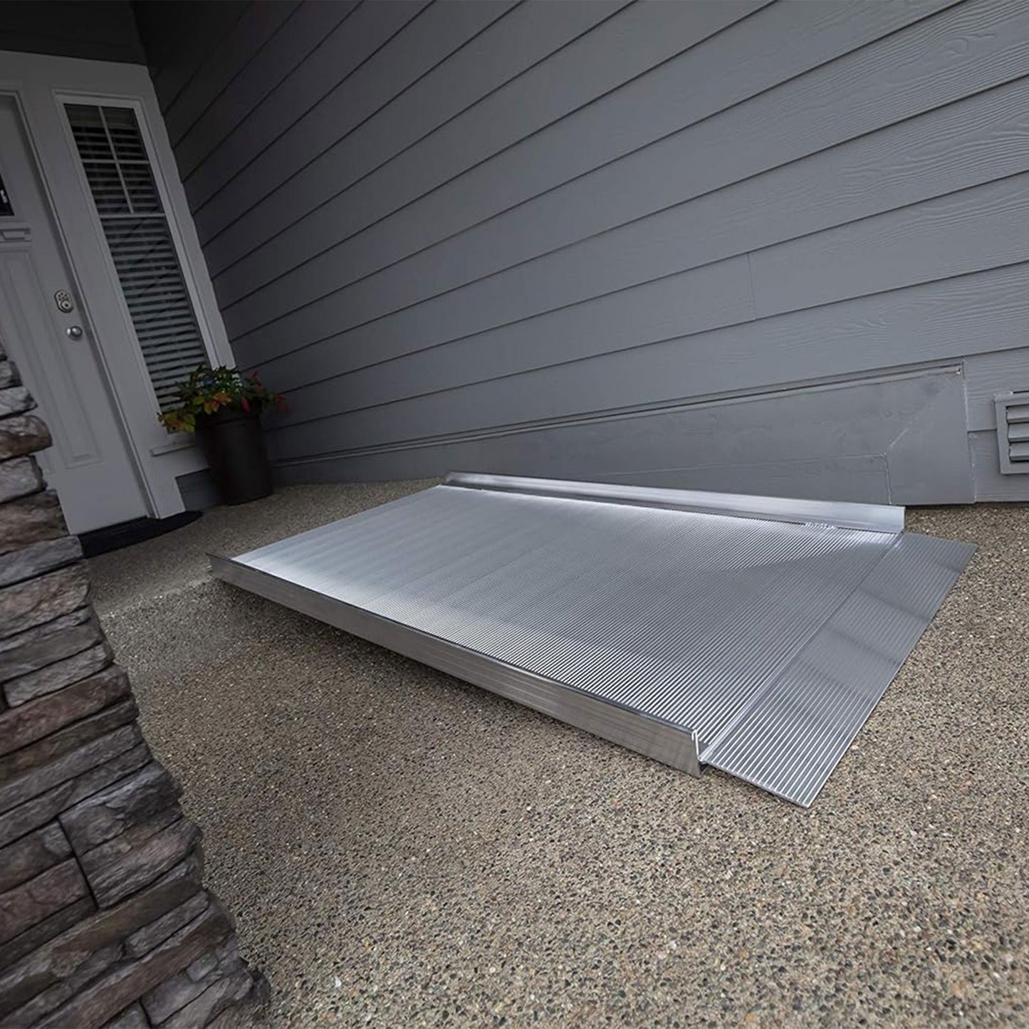 EZ-ACCESS GATEWAY 3G 9 Foot Solid Surface Aluminum Portable Wheelchair Ramp