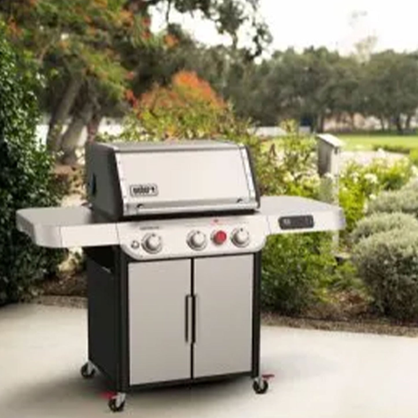 Weber Genesis SX-325s Smart Tech 3 Burner LP Gas Grill with Sear Burner, Silver