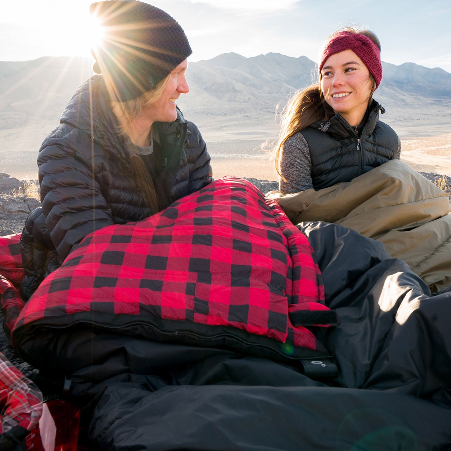 TETON Sports Celsius XXL 0 Degree Right Zipper Sleeping Bag for Camping, Black