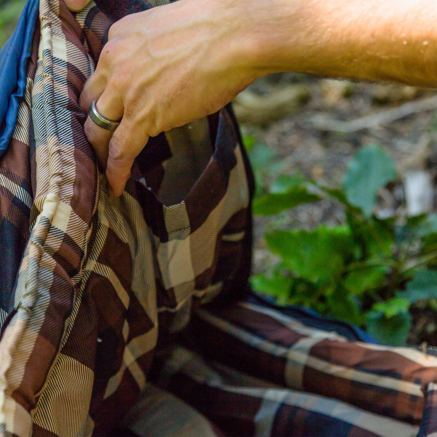 TETON Sports Celsius XL -25 Degree Right Zipper Sleeping Bag for Camping, Blue