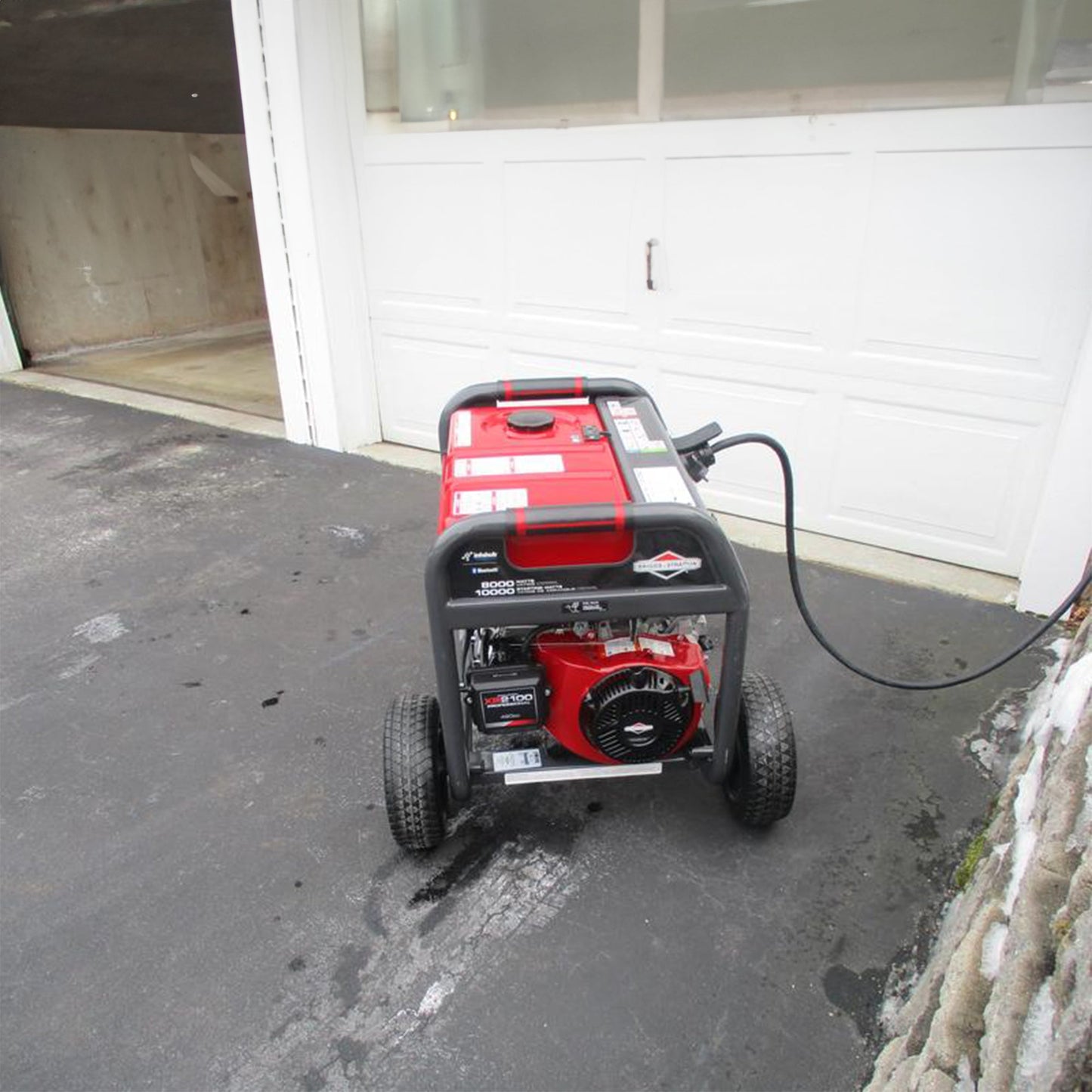 Briggs and Stratton Elite Series 8000 Watt Portable Generator with CO Guard