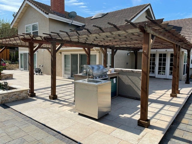 Outdoor Super Deck Redwood Pergola