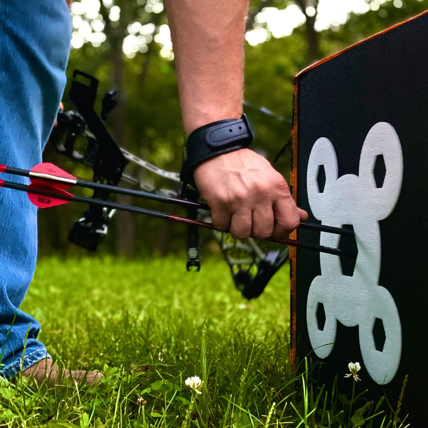 Morrell Yellow Jacket 380 FPS Crossbow Cube Targets with Carry Handle, 2 Pack