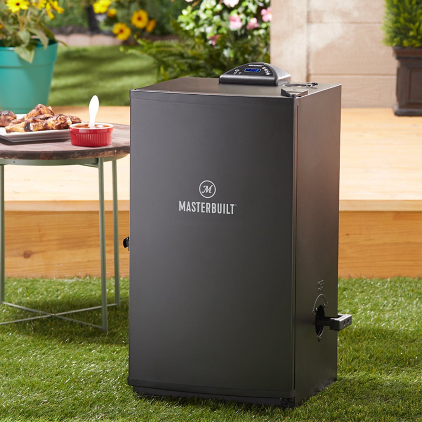 Masterbuilt Outdoor Barbecue 30" Digital Electric BBQ Meat Smoker Grill, Black