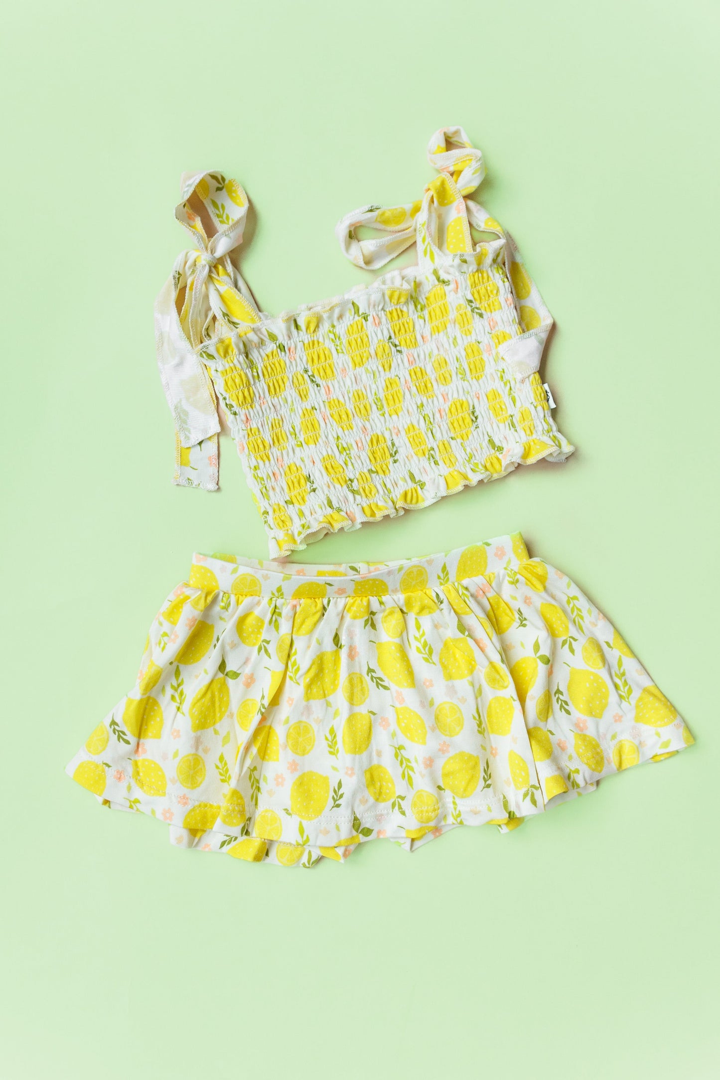 LEMON BLOSSOMS DREAM SMOCKED SKORT SET