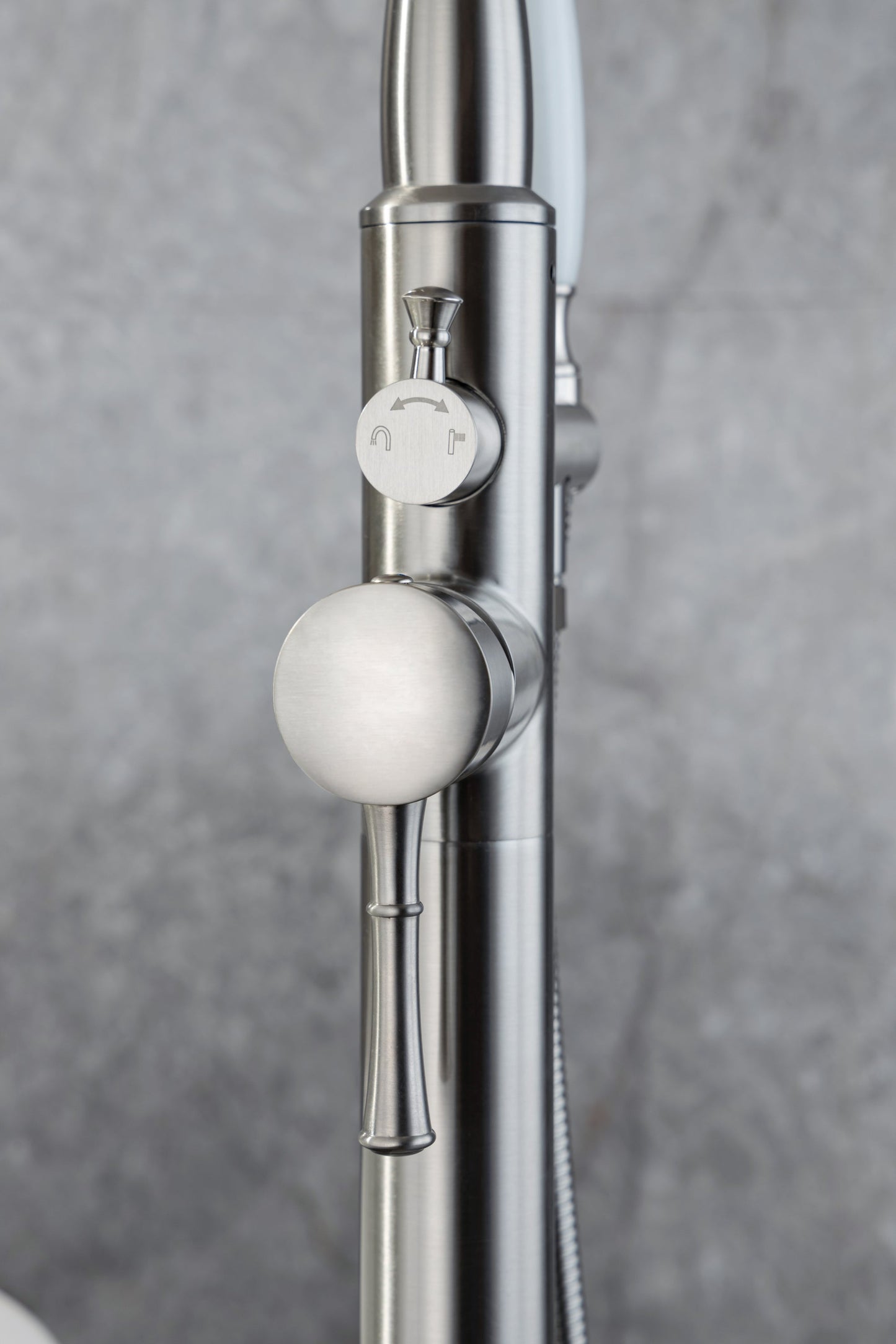 Freestanding Bathtub Faucet Tub Filler Free Standing Matte Black Tub Faucet Classic Brass Stand Alone Clawfoot Tub faucet Soaking Tub Fillers Floor Mount Tub Filler with handheld shower