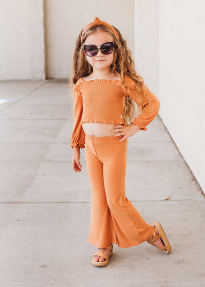 PUMPKIN RIB DREAM SMOCKED FLARE SET