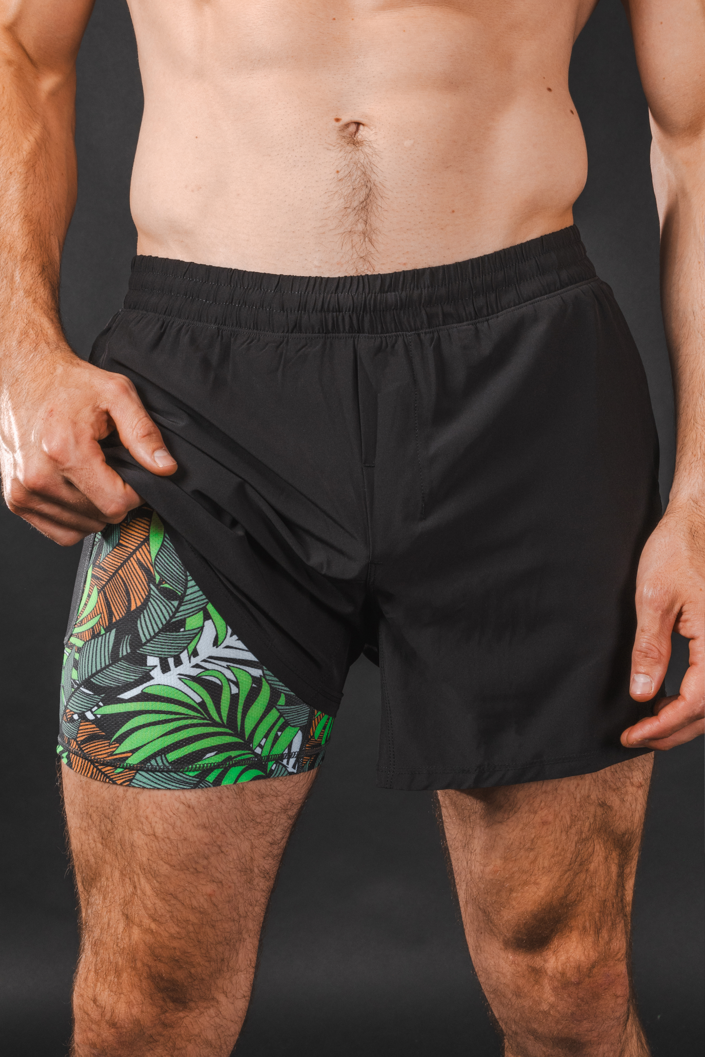 The Botanist | Tropical Leaves Ball Hammock® 5 Inch Athletic Shorts