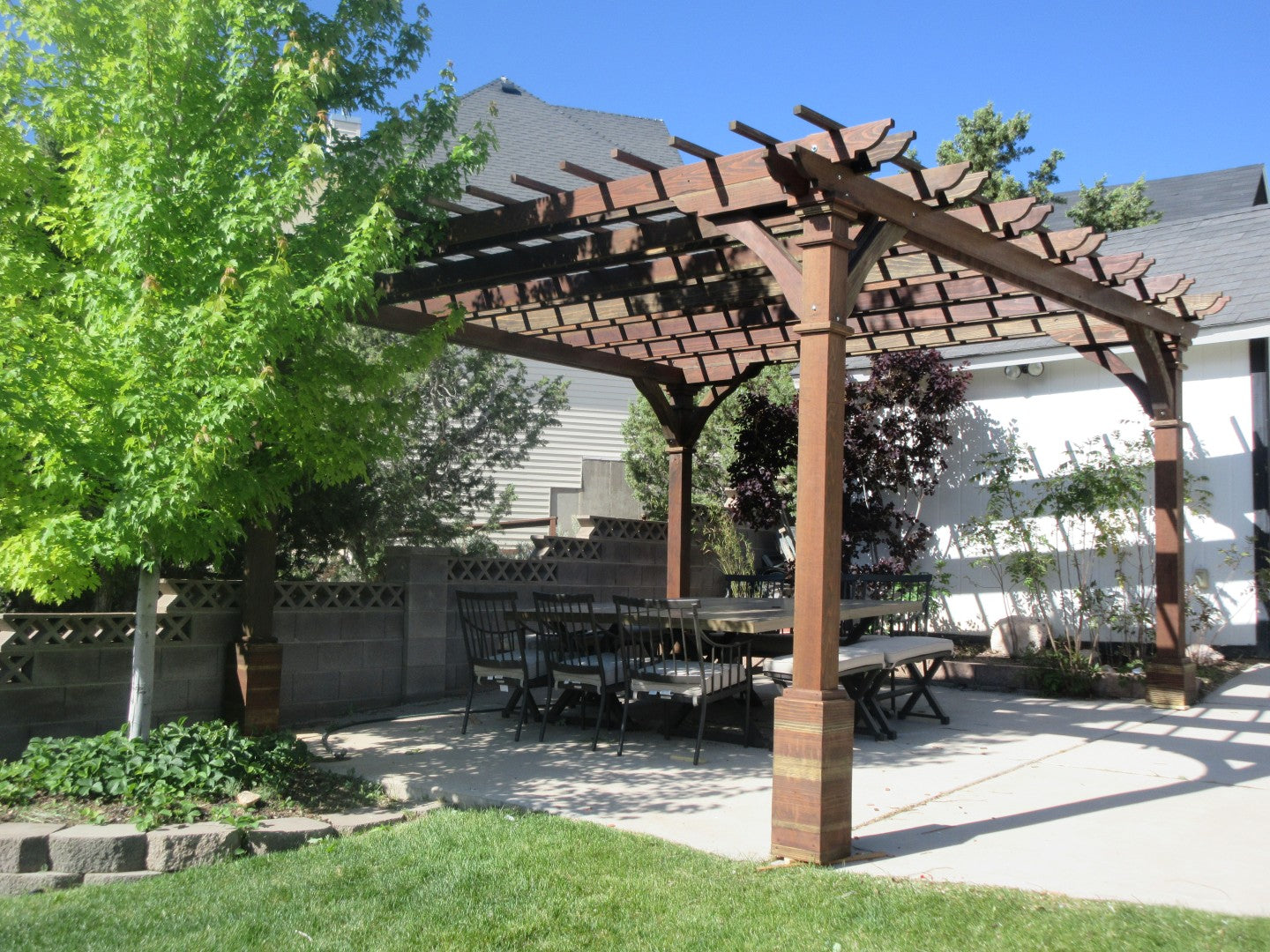 Outdoor Pacific Redwood Double Beam Premium Pergola