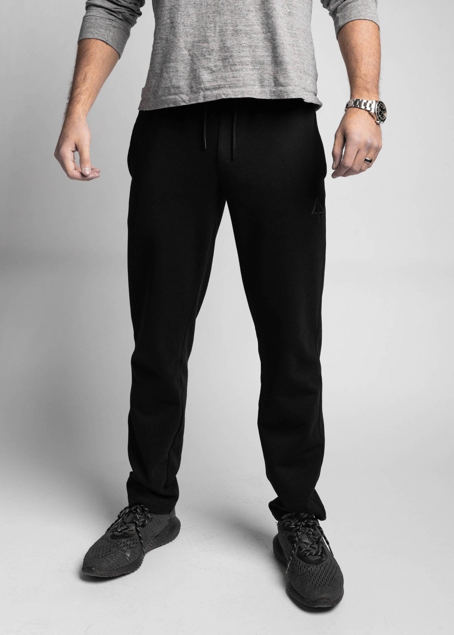 Carrier Sweatpants - Midnight Black