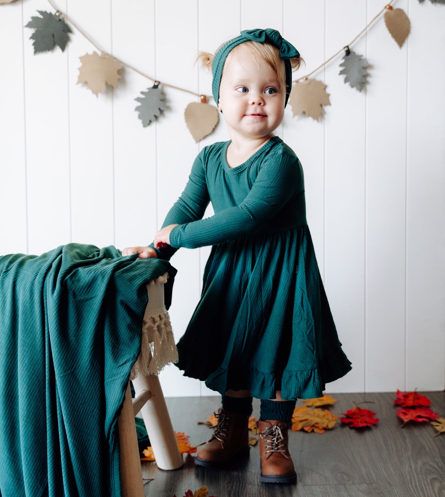 EVERGREEN RIB DREAM RUFFLE DRESS