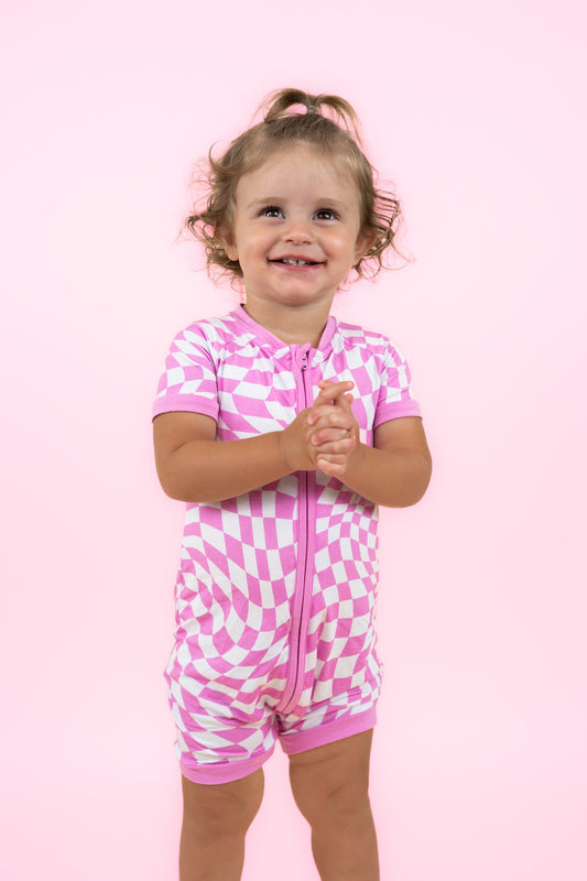 BUBBLEGUM WAVY CHECKERS DREAM SHORTIE